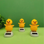 Solar Shaking Head Chicken – Car Dashboard Decoration