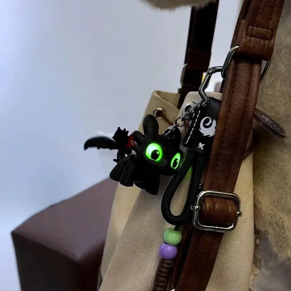 Light Up Night & Light Fury Keychain – Glowing Dragon